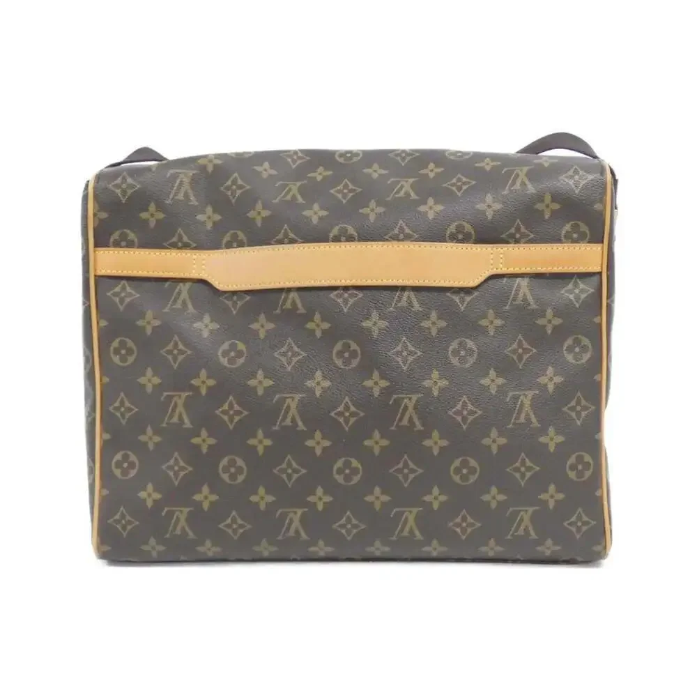 LOUIS VUITTON Brown Monogram Shoulder Bag